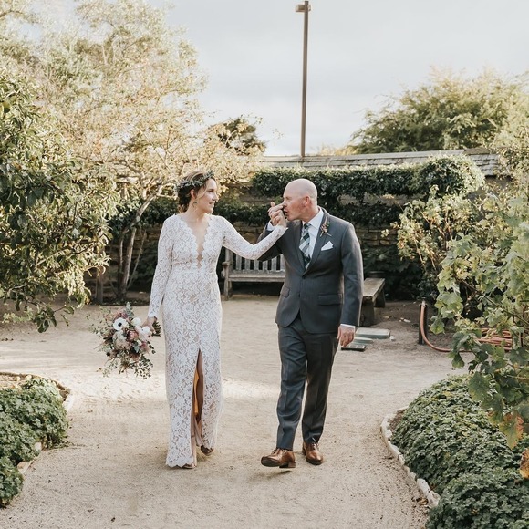 Meet your Posher, Denise - Picture 1 of 1